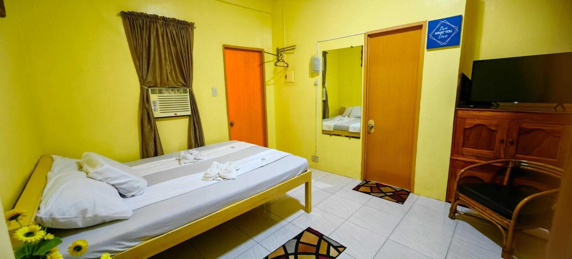 Las Residencias Bed And Breakfast Puerto Princesa Dış mekan fotoğraf