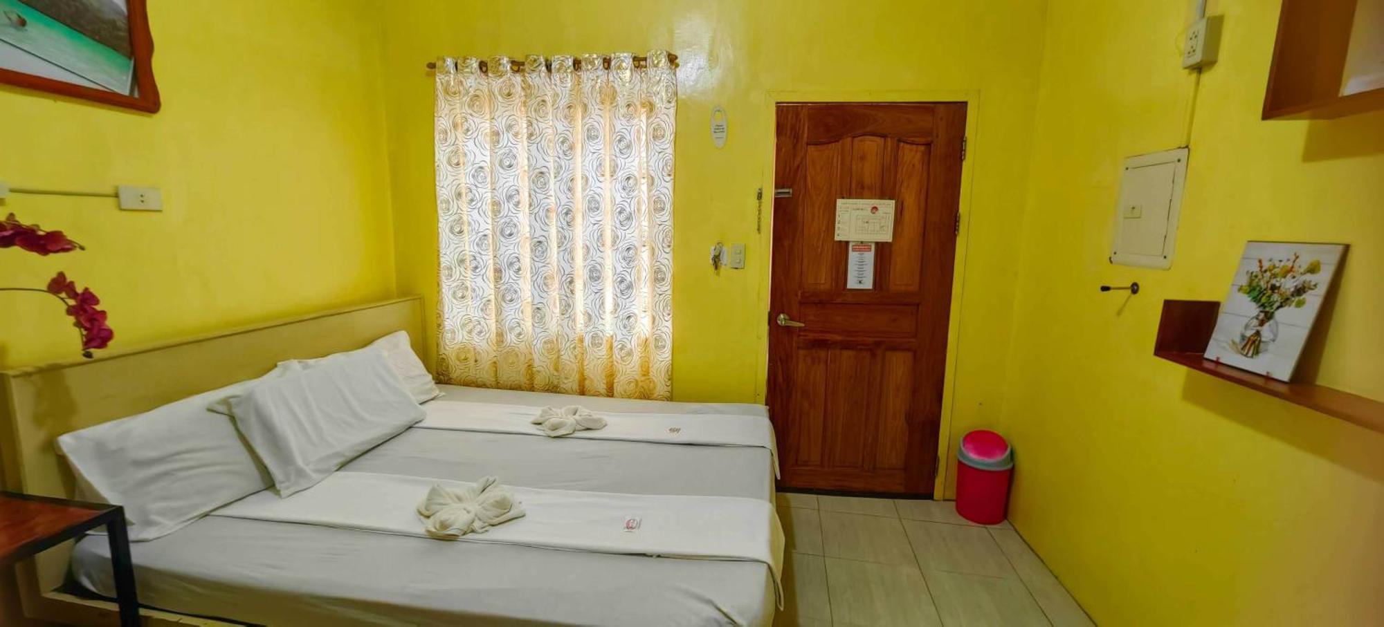 Las Residencias Bed And Breakfast Puerto Princesa Dış mekan fotoğraf