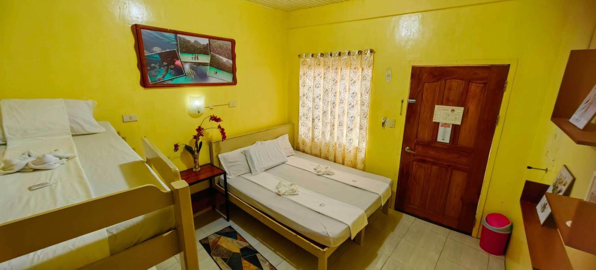 Las Residencias Bed And Breakfast Puerto Princesa Dış mekan fotoğraf