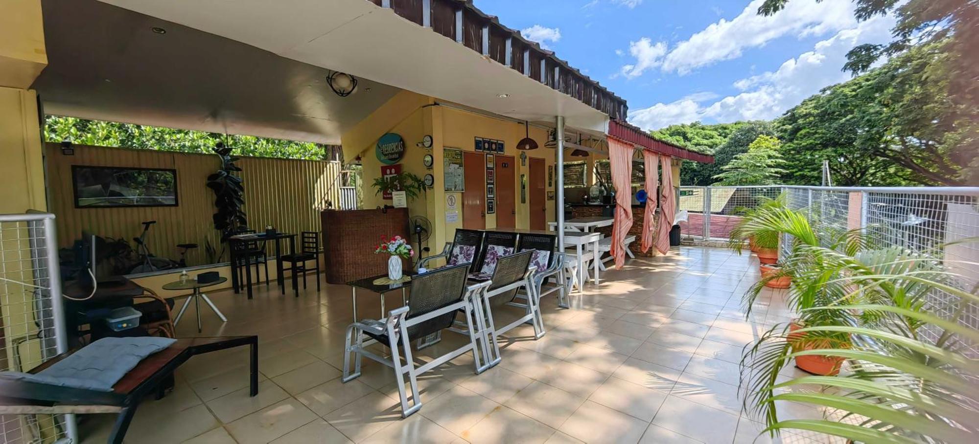 Las Residencias Bed And Breakfast Puerto Princesa Dış mekan fotoğraf