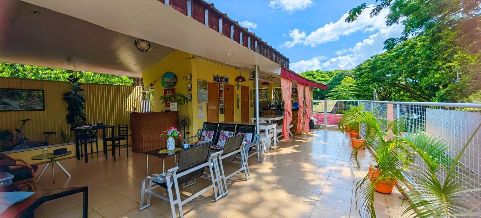 Las Residencias Bed And Breakfast Puerto Princesa Dış mekan fotoğraf