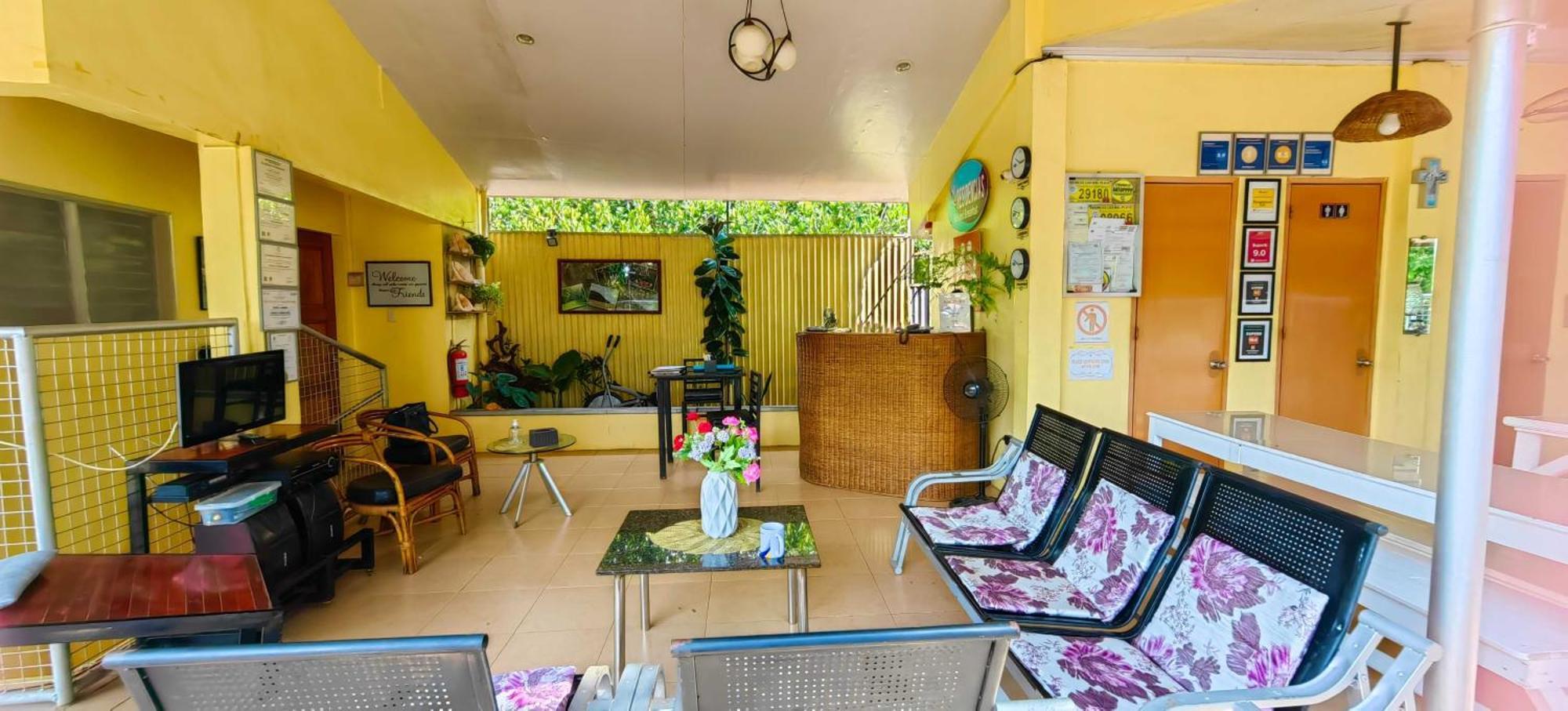 Las Residencias Bed And Breakfast Puerto Princesa Dış mekan fotoğraf