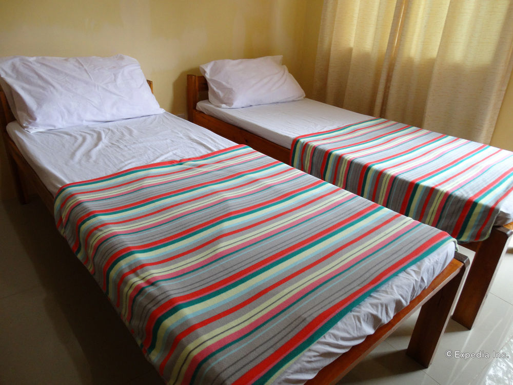 Las Residencias Bed And Breakfast Puerto Princesa Dış mekan fotoğraf