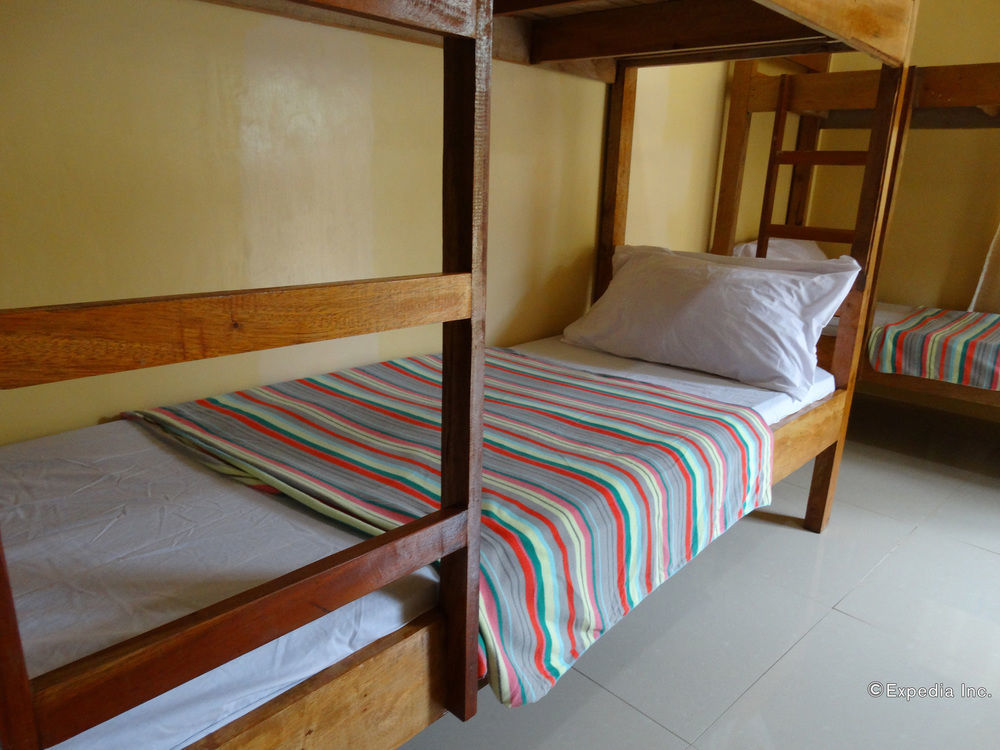 Las Residencias Bed And Breakfast Puerto Princesa Dış mekan fotoğraf