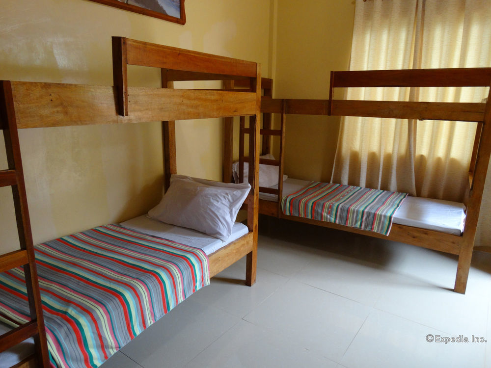 Las Residencias Bed And Breakfast Puerto Princesa Dış mekan fotoğraf