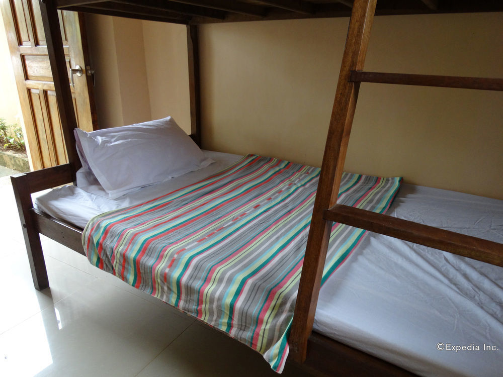 Las Residencias Bed And Breakfast Puerto Princesa Dış mekan fotoğraf