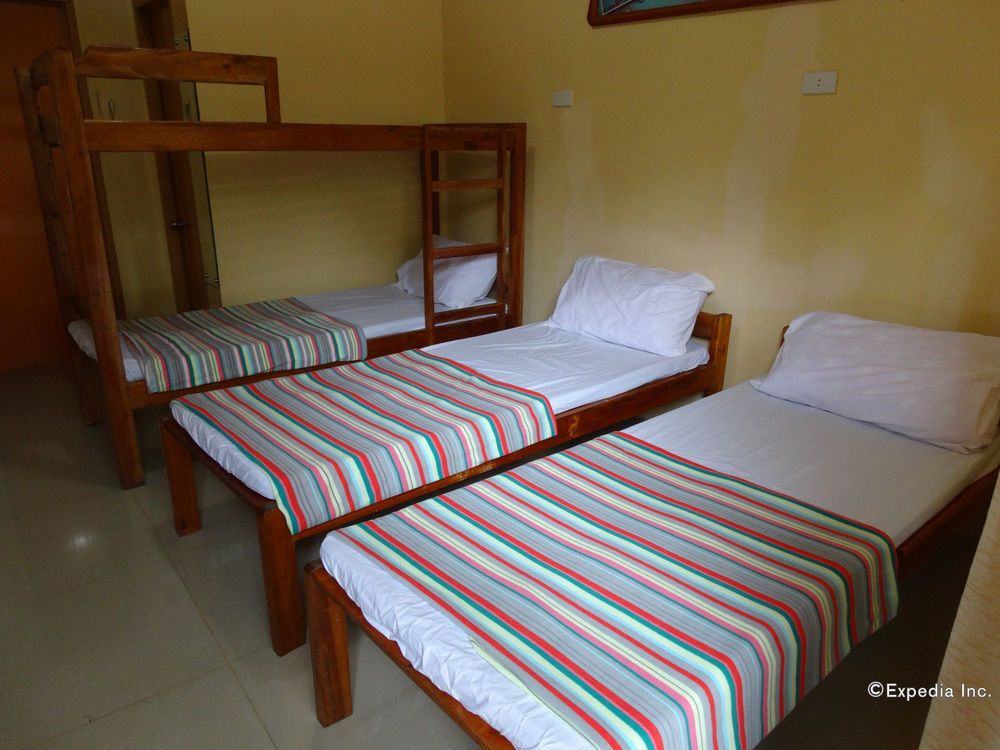 Las Residencias Bed And Breakfast Puerto Princesa Dış mekan fotoğraf